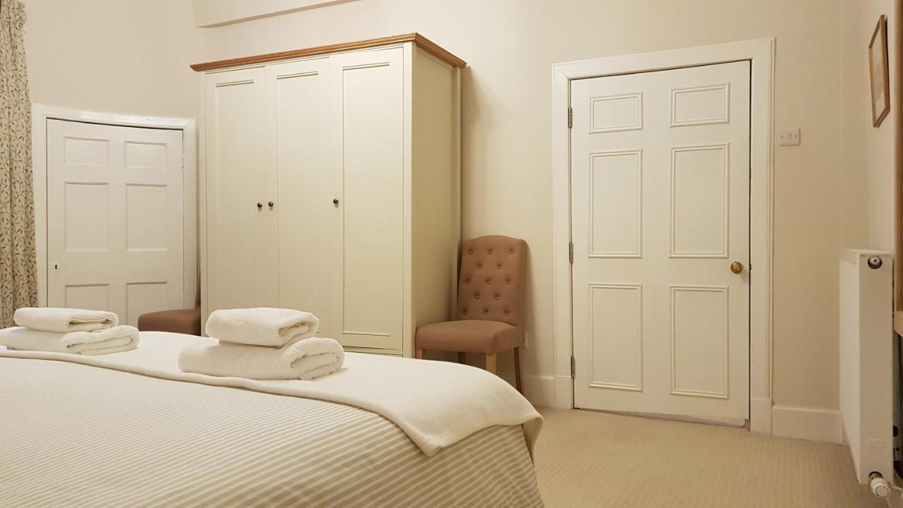 Gorgeous Central Edinburgh 3-Bedroom Apartment エクステリア 写真