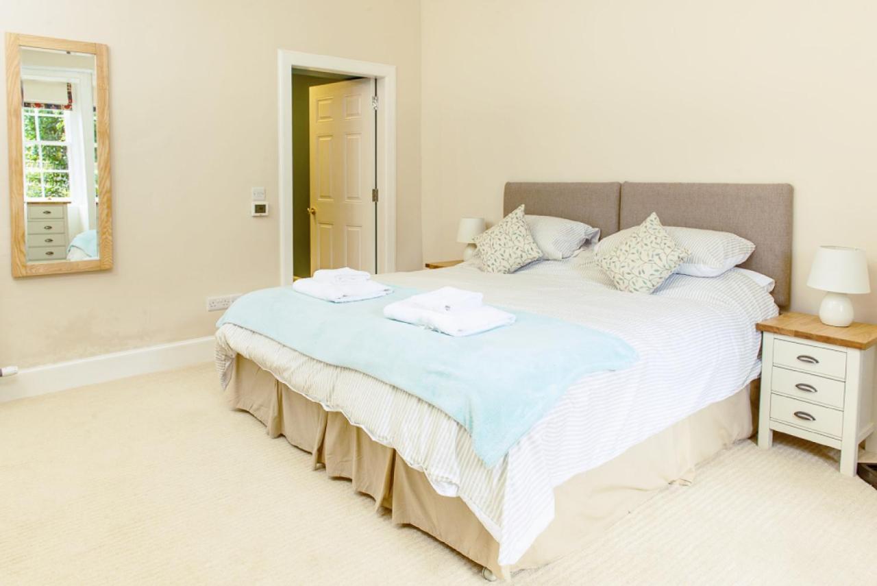 Gorgeous Central Edinburgh 3-Bedroom Apartment エクステリア 写真