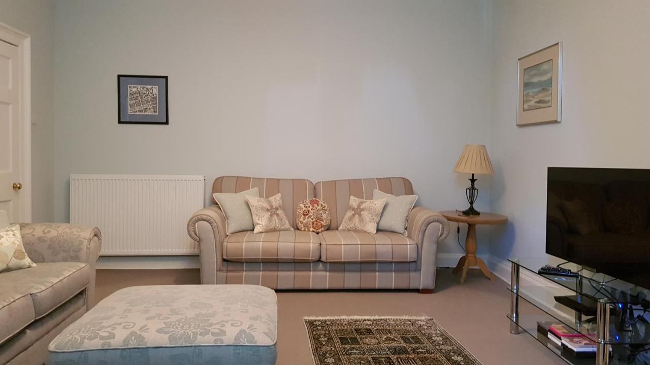 Gorgeous Central Edinburgh 3-Bedroom Apartment エクステリア 写真